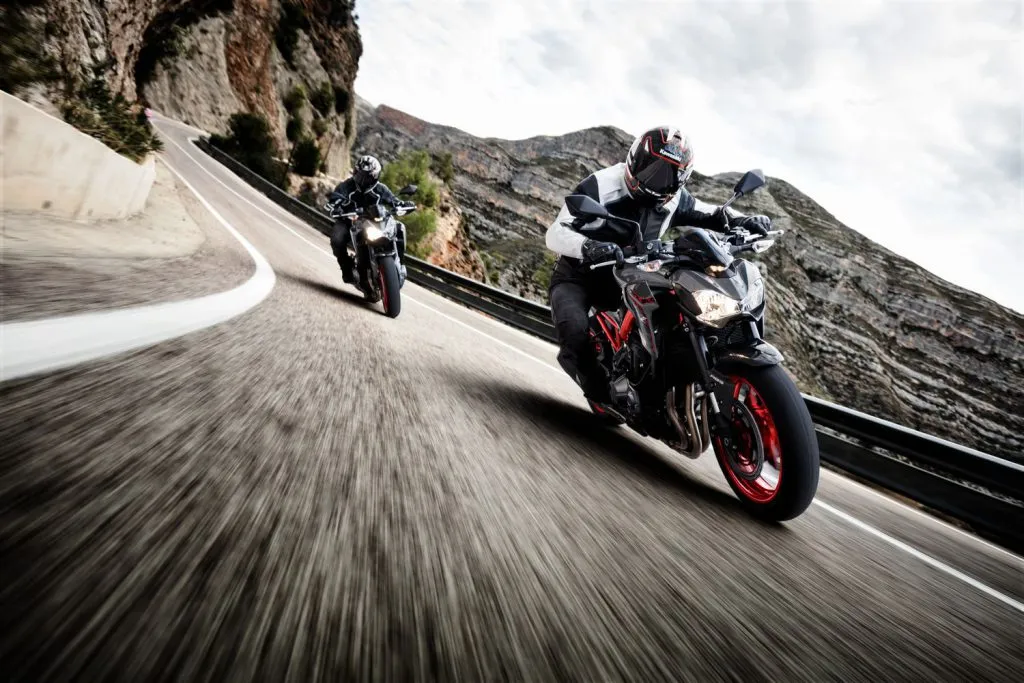 kawasakiz90007 1024x683
