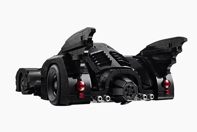 lego dc batman 1989 batmobile 3