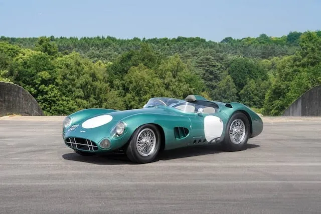 oldtimer 4 aston martin