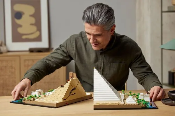 piramide lego 2