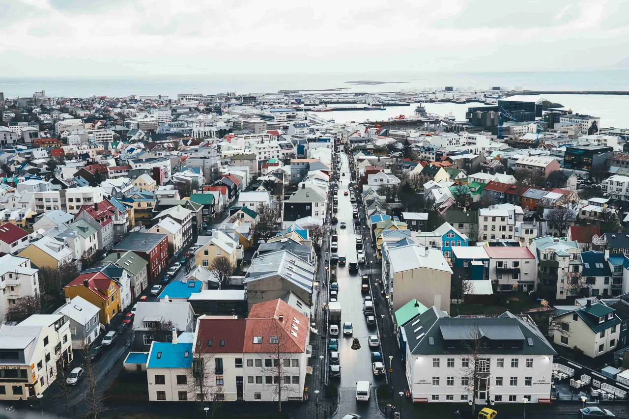reykjavik ijsland rechtenvrij credit annie spratt via unsplash resultaat scaled