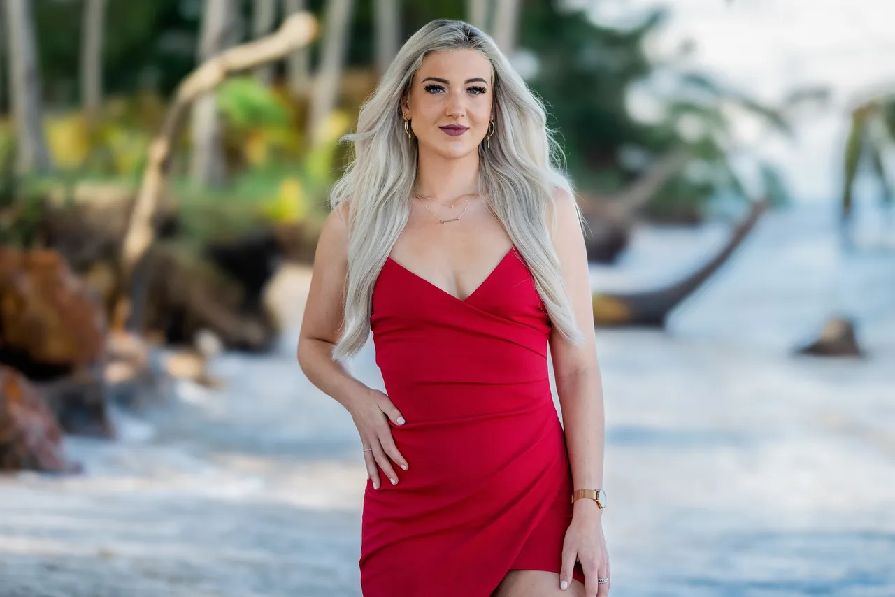 temptation chicks 2022 fhm03