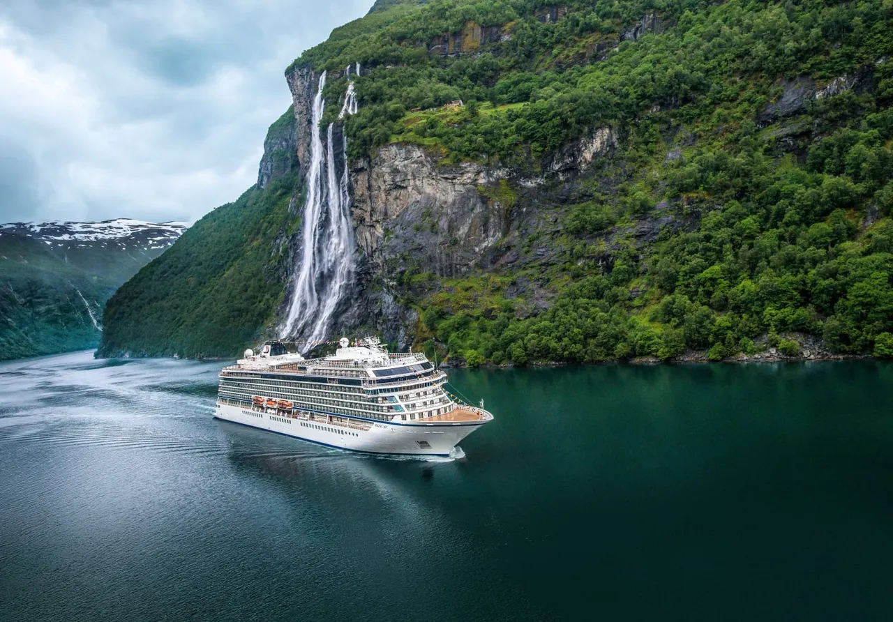 viking cruise 8