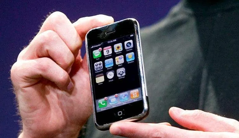 First Gen IPhone Sold For Almost $40,000- Gizchina.com