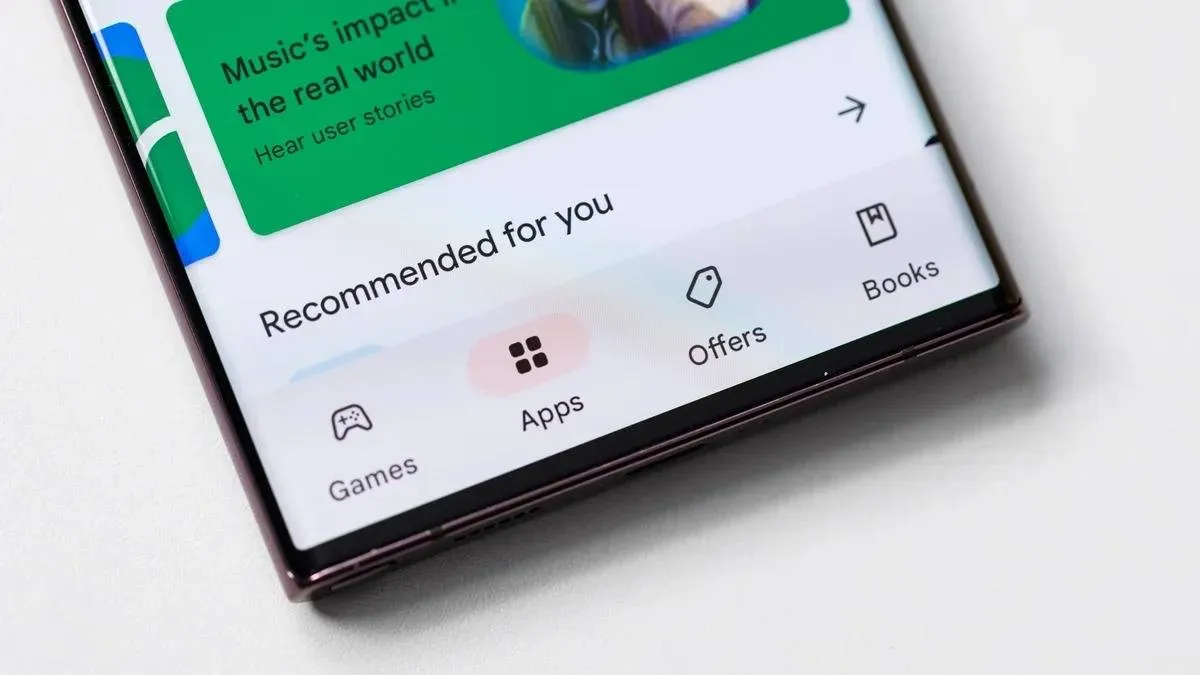 Google-will-make-sideloading-app Android