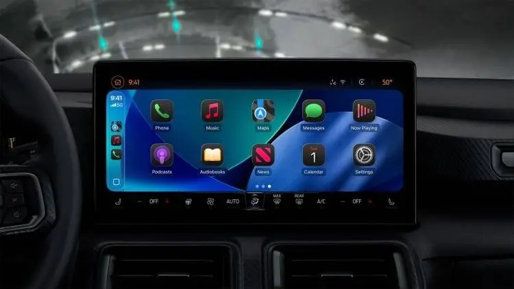 carplay-liquid-glass-dark-