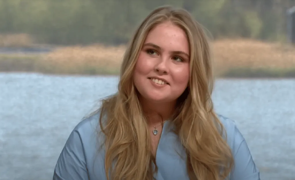 amalia showmag 2 1024x625