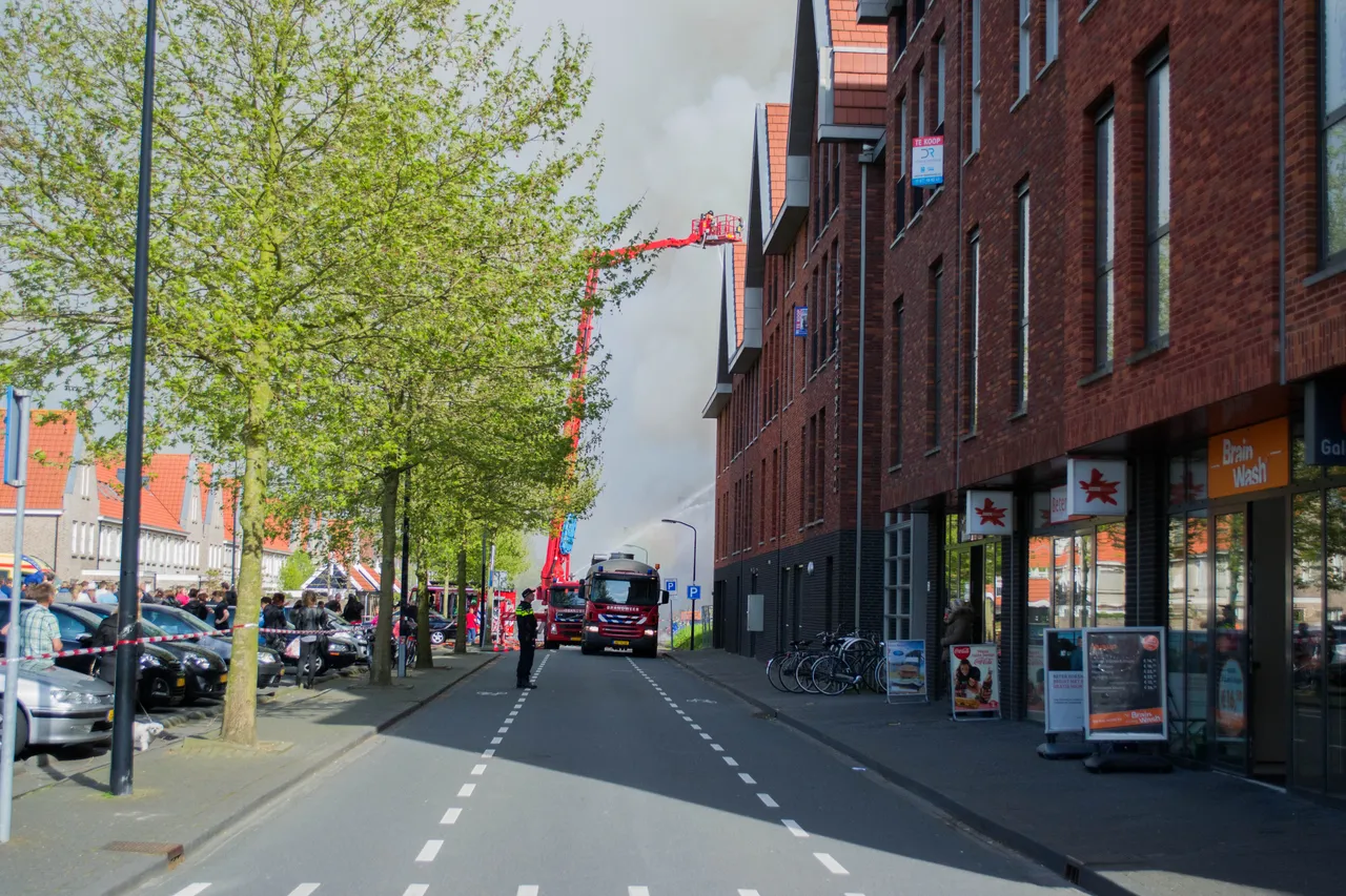 brand dn diek 2