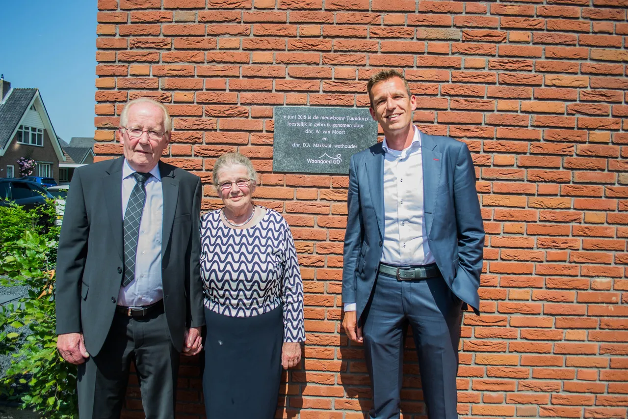 tuundurp geopend 4