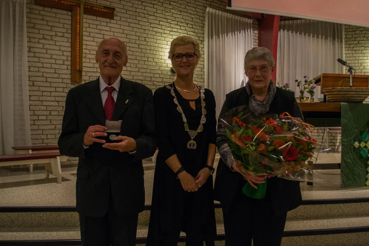 uitreiking gemeente penning 8