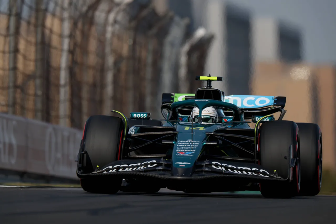 Fernando Alonso aboard the AMR25 at the Shanghai International Circuit