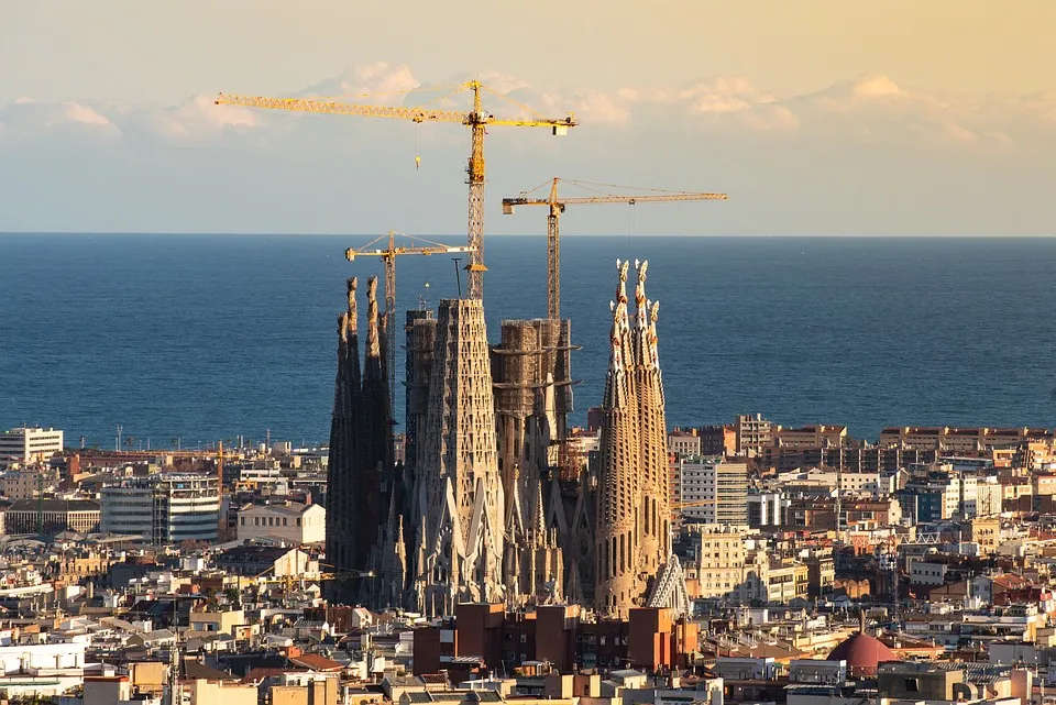 barcelona 3960591 960 720