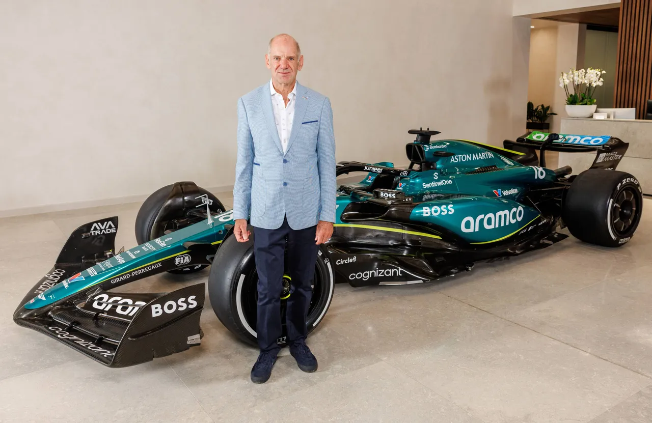 Adrian Newey bei der Präsentation von Aston Martin in Silverstone