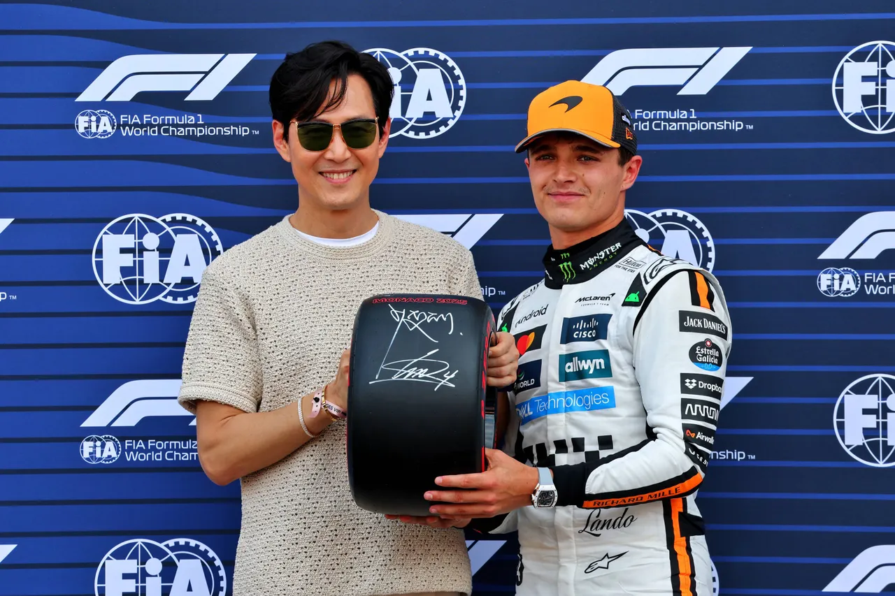 Lando Norris pakte in Monaco zijn tweede pole position van dit seizoen.