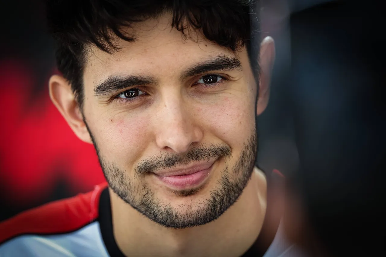 Esteban Ocon tijdens de mediadag in Monaco