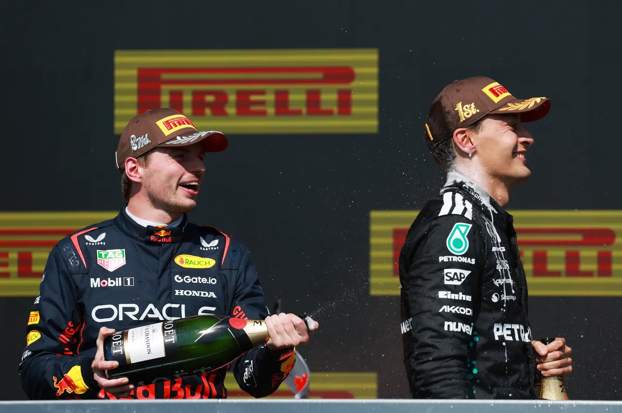 Max Verstappen en George Russell na de Grand Prix van Canada