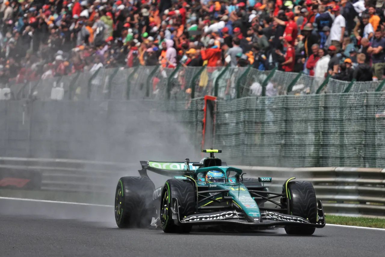 Fernando Alonso drives in Belgium