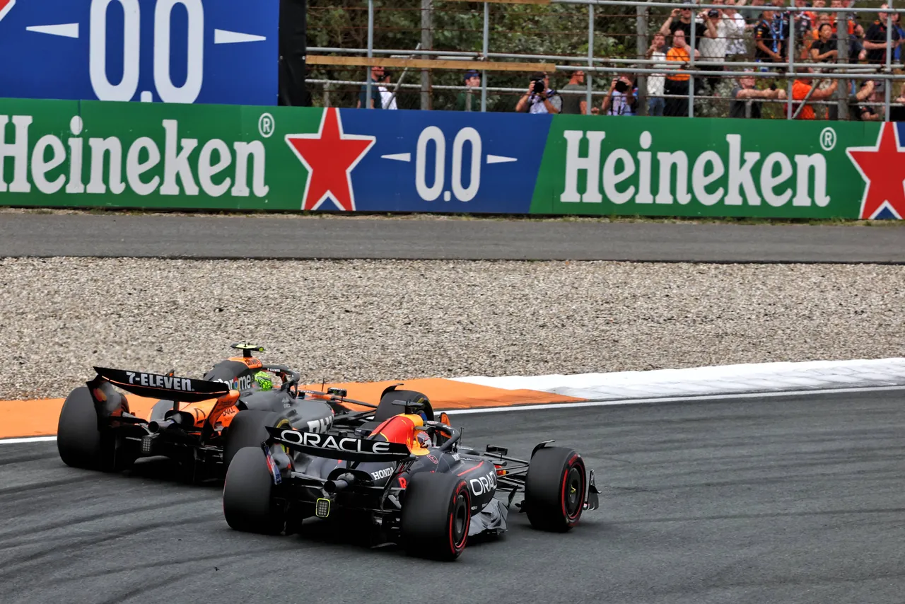 Max Verstappen en Lando Norris Zandvoort GP
