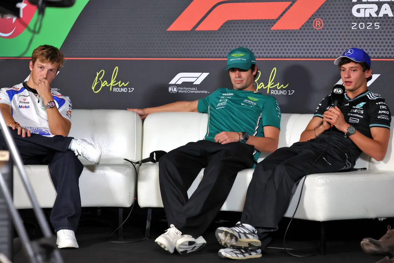 Stroll en Antonelli praten over Verstappen