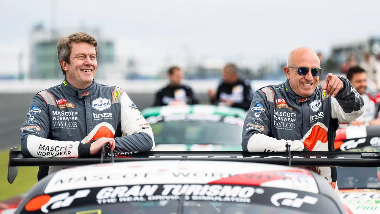 tom-coronel-nurburgring-nls9.jpg.
