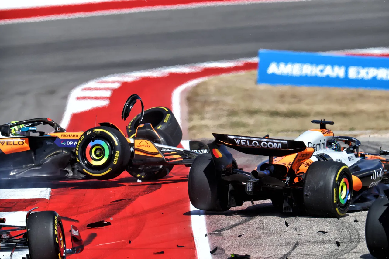 lando-norris-oscar-piastri-austin-crash