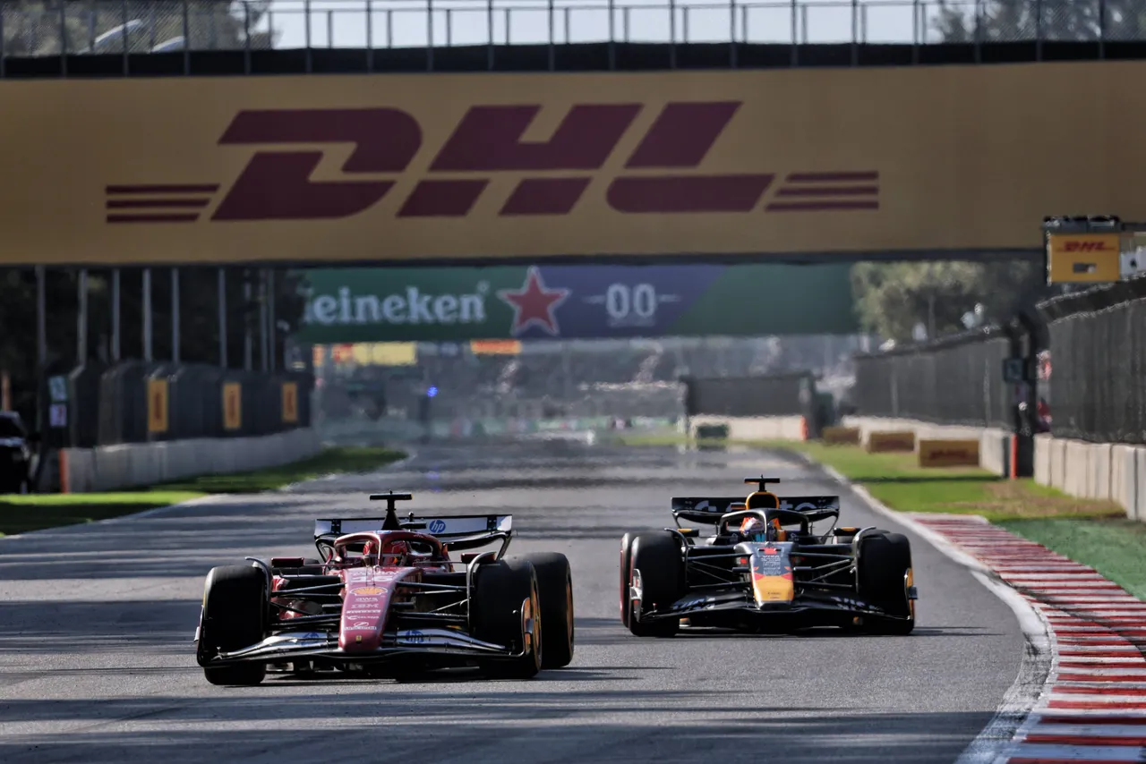 Charles-leclerc-Max-verstappen-mexico.jpg