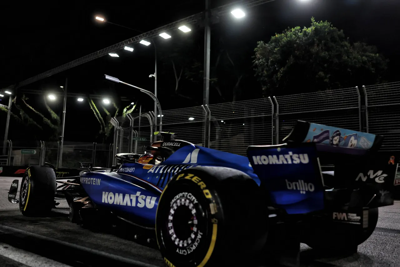 sainz-in-signapore