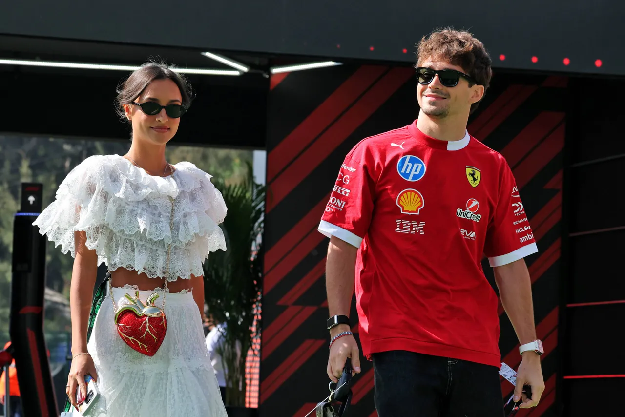 Autodromo Hermanos Rodríguez, Mexico City, Mexico, Friday 24 October 2025 - L to R): Alexandra Saint Mleux (ITA) with her boyfriend Charles Leclerc (MON) Ferrari - Photo: Race Pictures