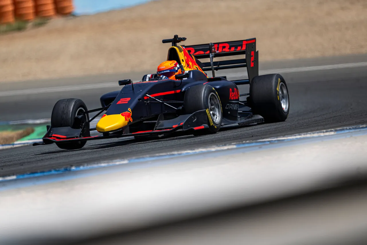 Rocco Coronel_F4_Red Bull Racing_Jerez_Red Bull Content Pool