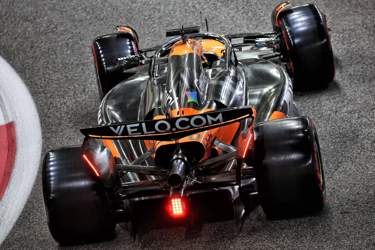 piastri-mclaren-abu-dhabi-jpg