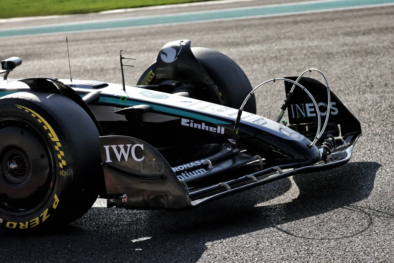 mercedes-front-wing-abu-dhabi-f1