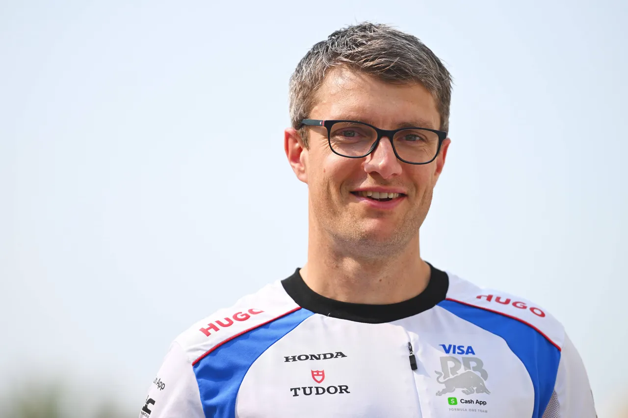 pierre-hamelin-points-out-what-an-f1-driver-must-meet