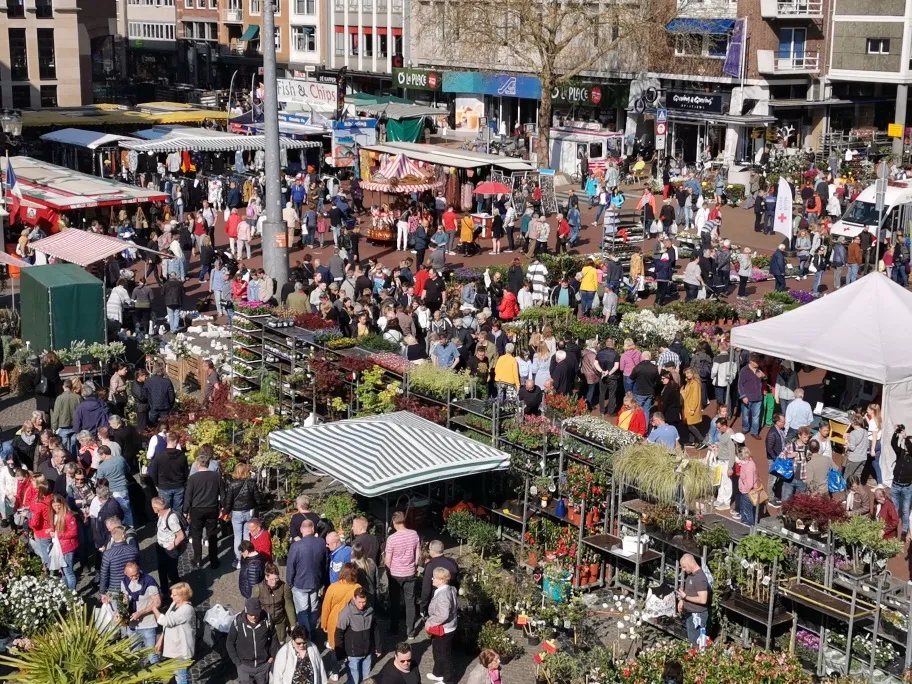 img 20190419 103256 burst001 cover resized 20190419 081742486 1