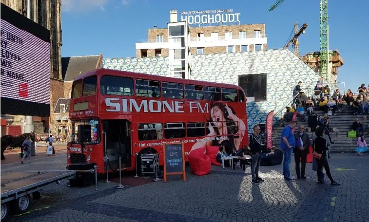 simone fm