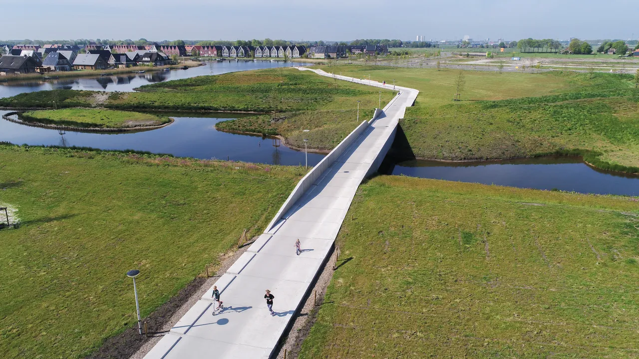 unnamed 2021 09 18t074649208 park meerstad gras
