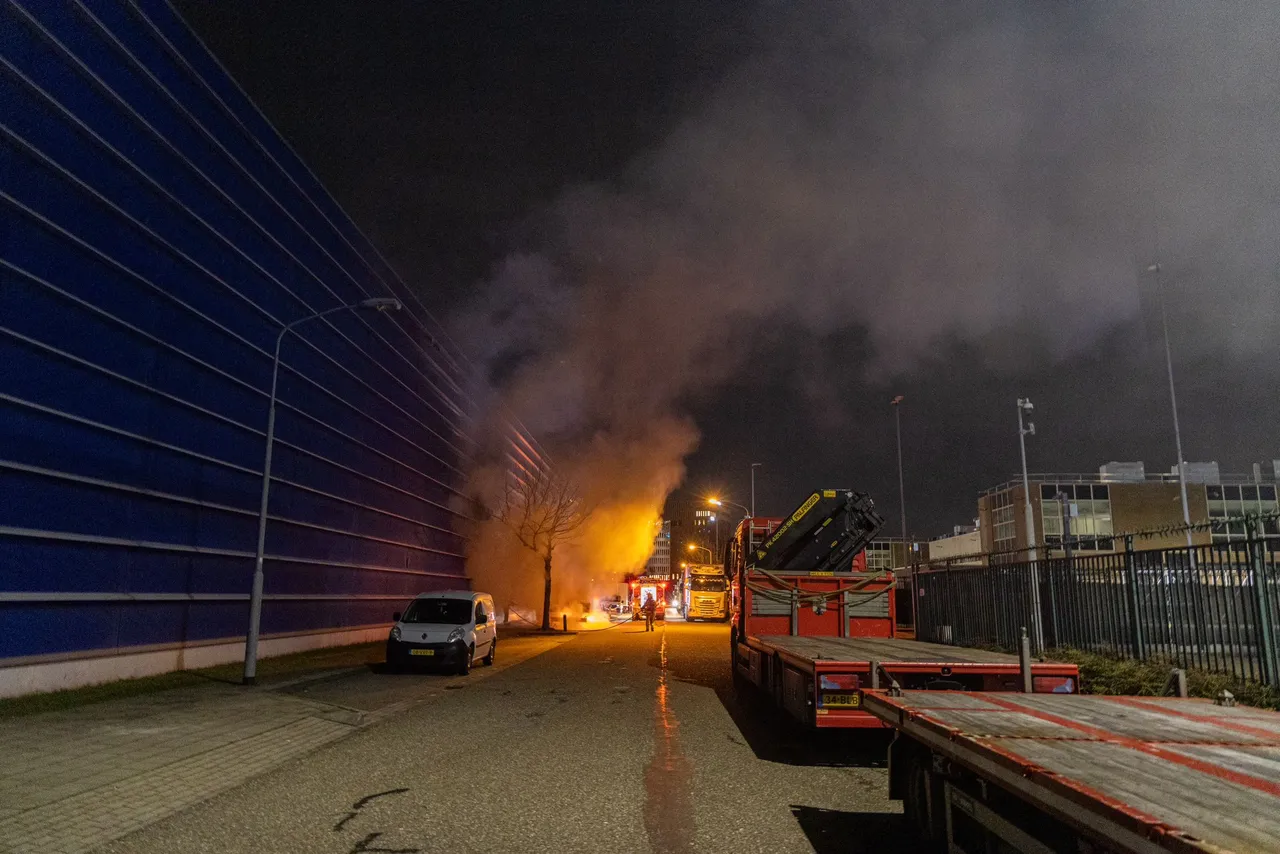 0abdb7f4 c53c 4b57 8d09 0d608dd9381d