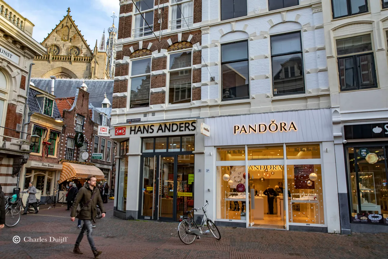 anders naar pandora