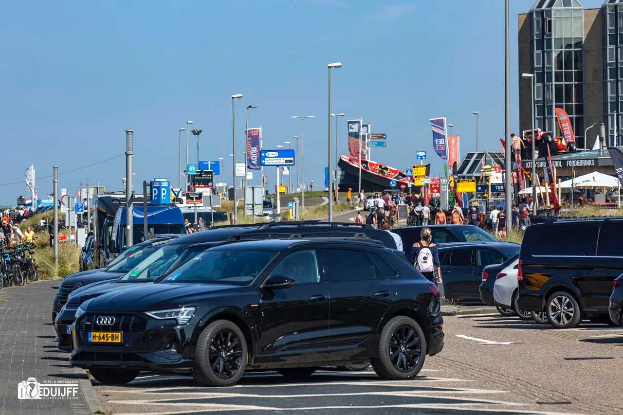 black cars