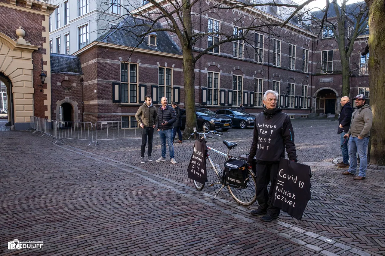 demonstrant