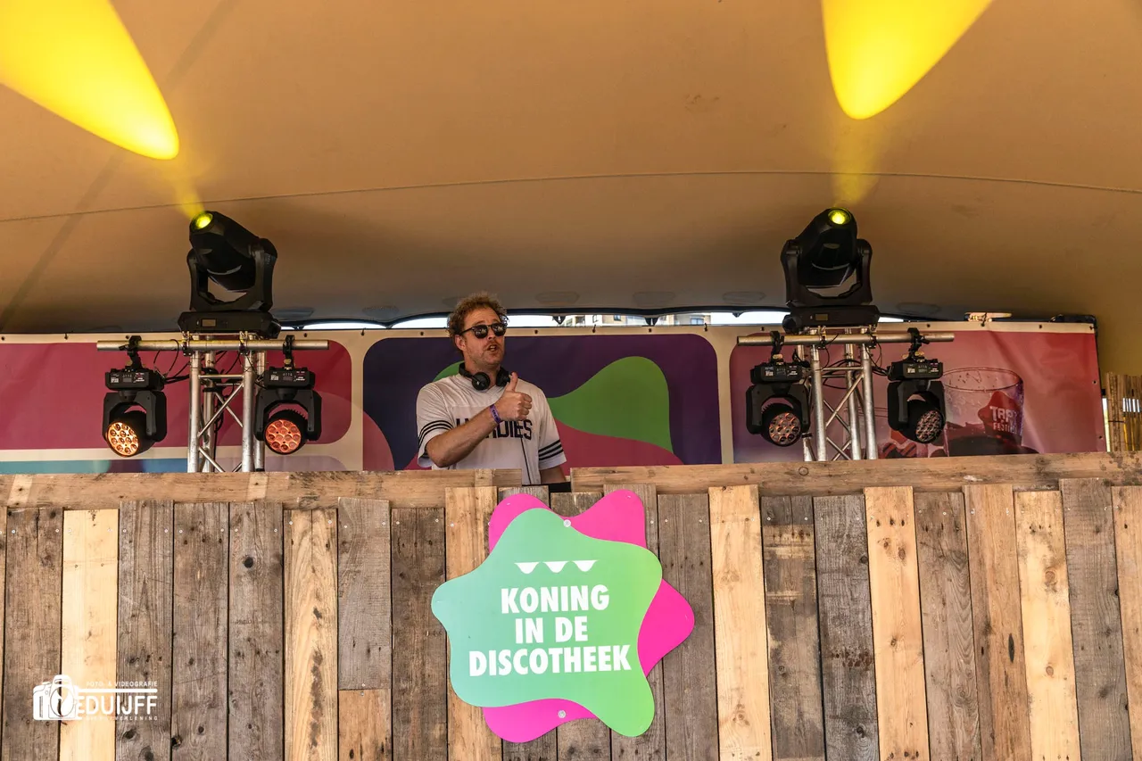 dj