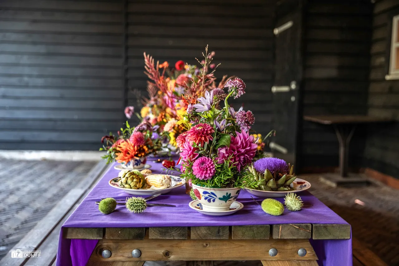 eettafel art