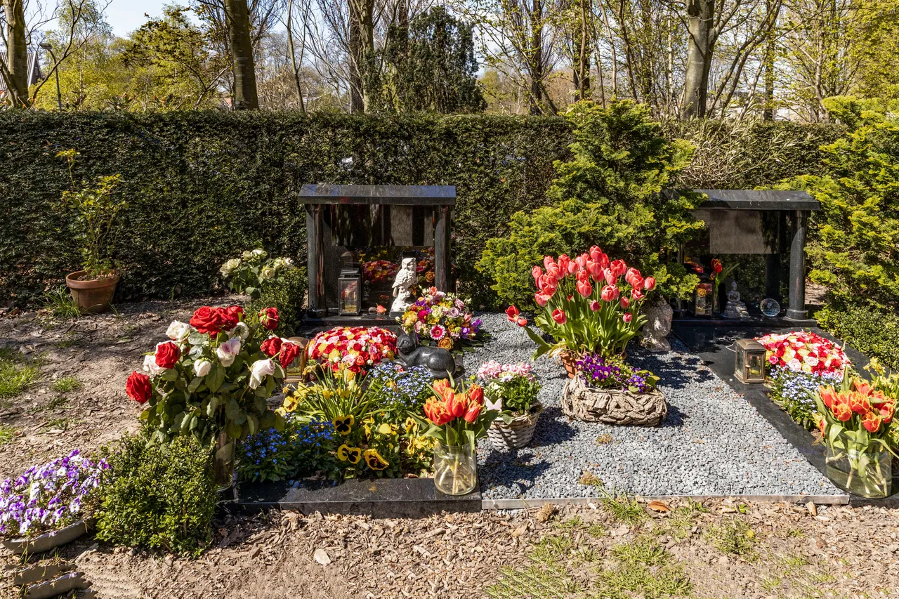 fraaie graven