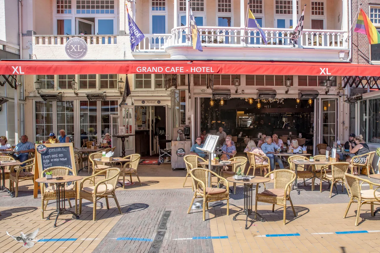 grand cafe hotel