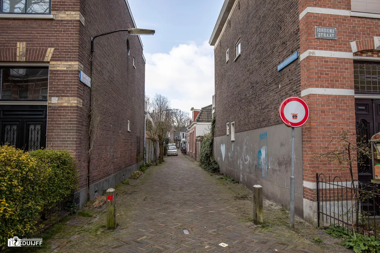 nauwe geldelozepad