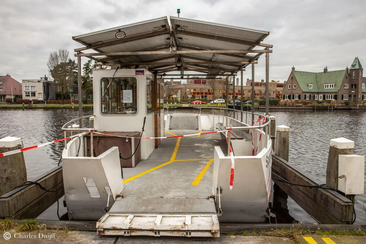 pont spaarne