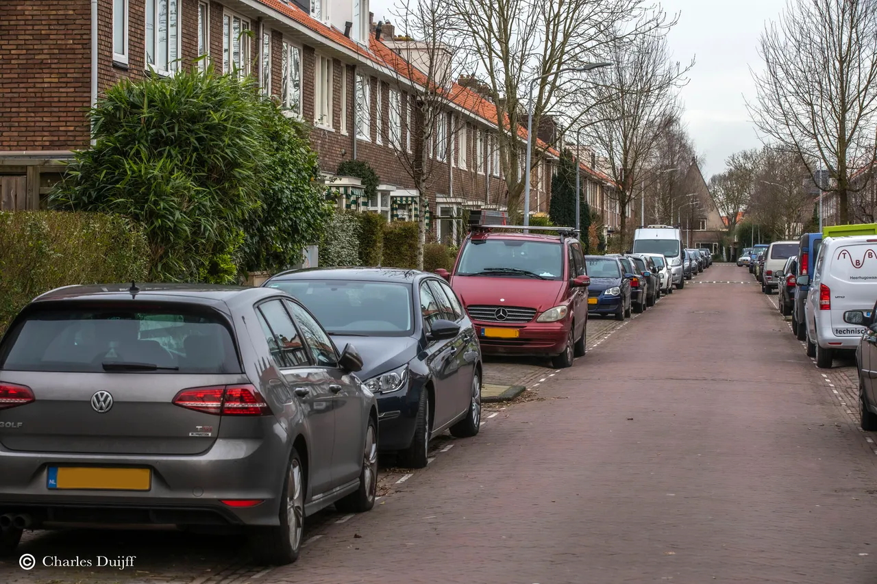 prof vd waalstraat