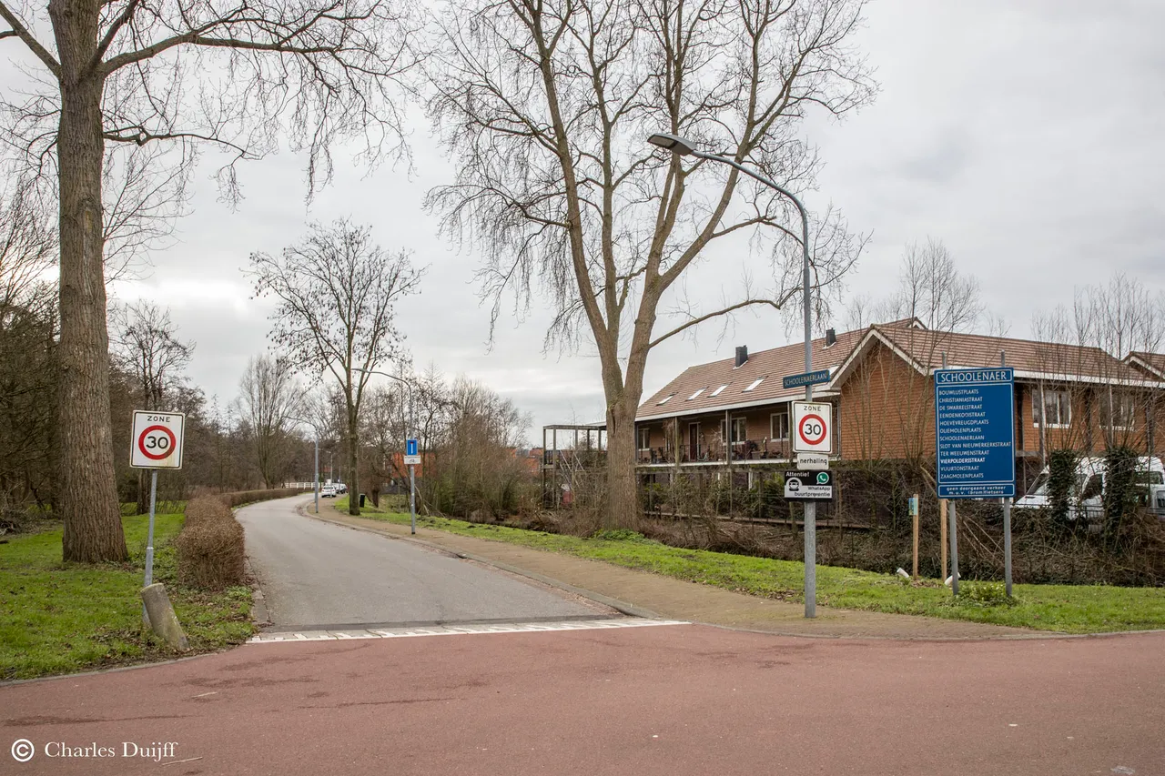 schoolenaer