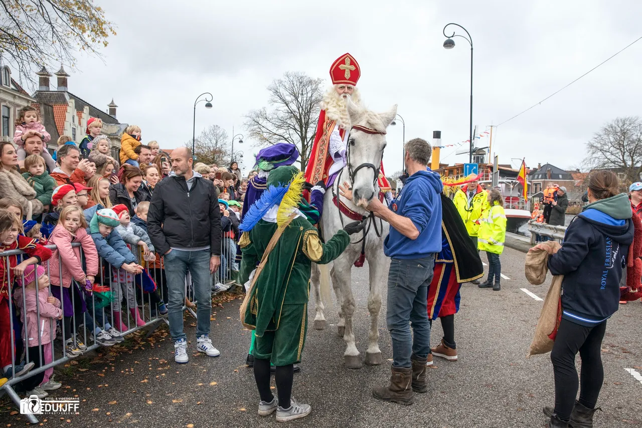 sint te paard b