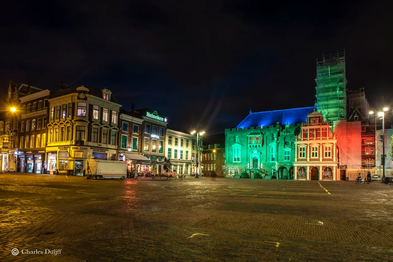 stadhuis coming out
