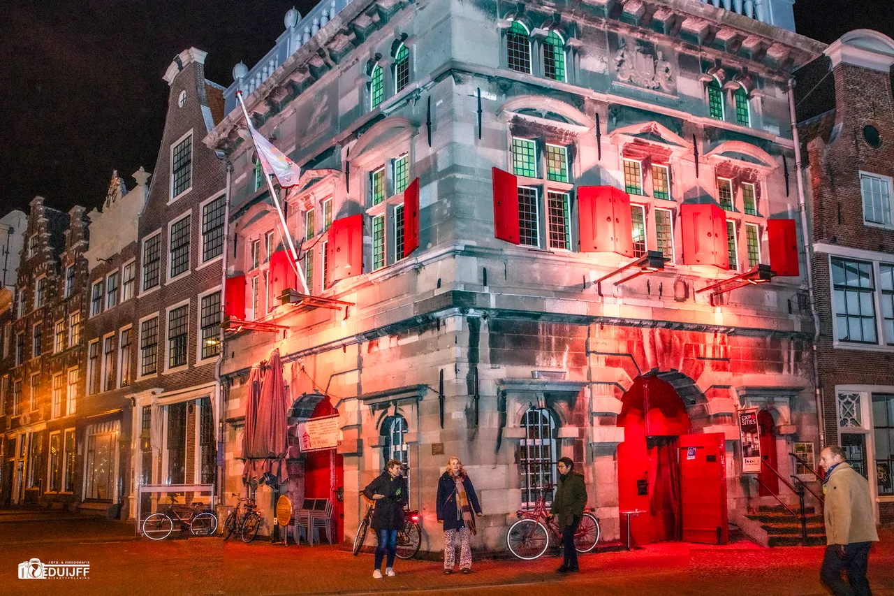 waag